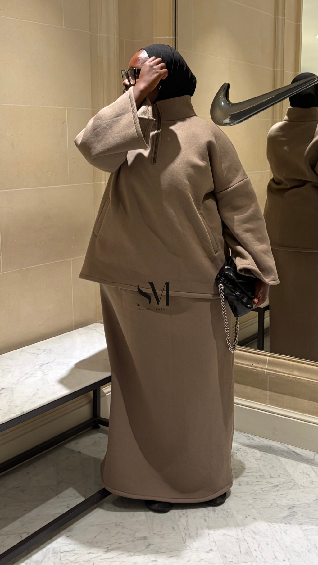 Ensemble Nūr Taupe